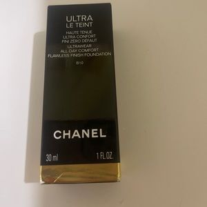 Chanel foundation